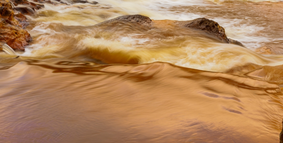 Abstracción en el agua